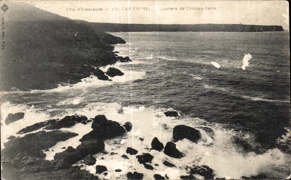 Côte d'Emeraude — Cap Fréhel — Felsen von Château-Serlin — Verlag: Édouard Lell, Paris — Seriennummer 111 - Vorderseite