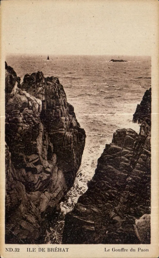 Ilha de Bréhat — O Gouffre do Paon — ND.32 - Frente
