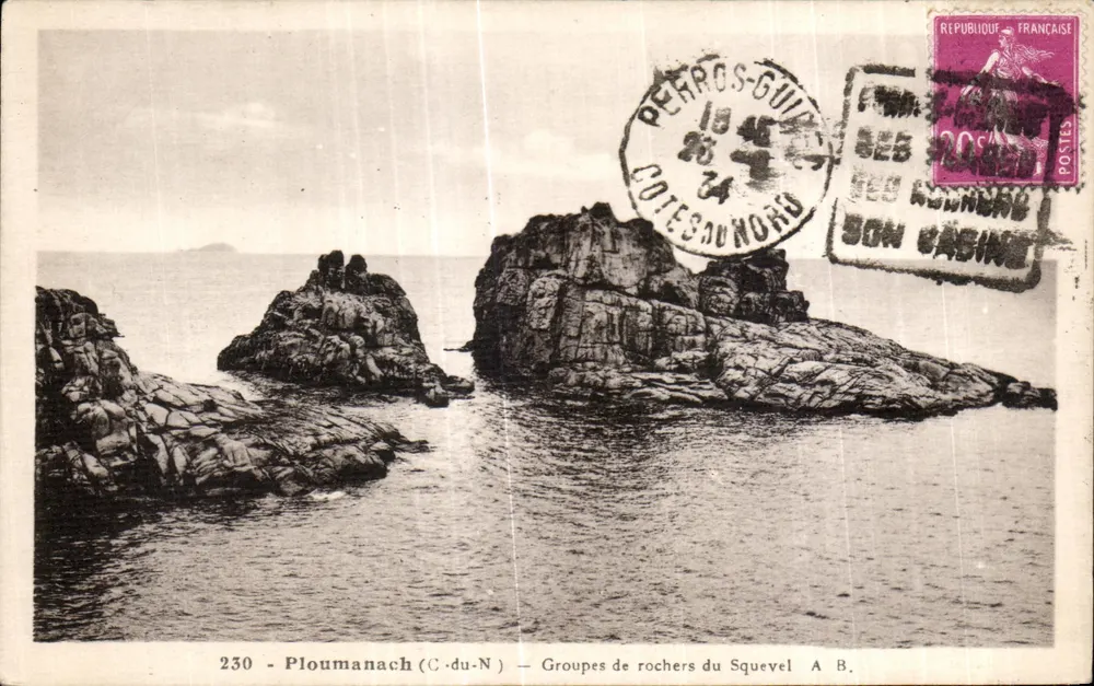 Ploumanach (C.-du-N.) — Grupos de rocas del Squevel — A. B. - Anverso