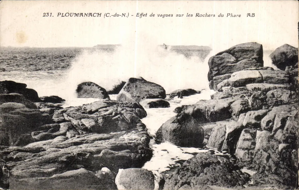 PLOUMANACH (C.-du-N.) - Effekt von Wellen auf die Felsen des Leuchtturms AB - Vorderseite