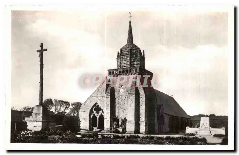 Kirche von Perros-Guirec — Aussicht mit Friedhofskreuz — Yvon - Vorderseite