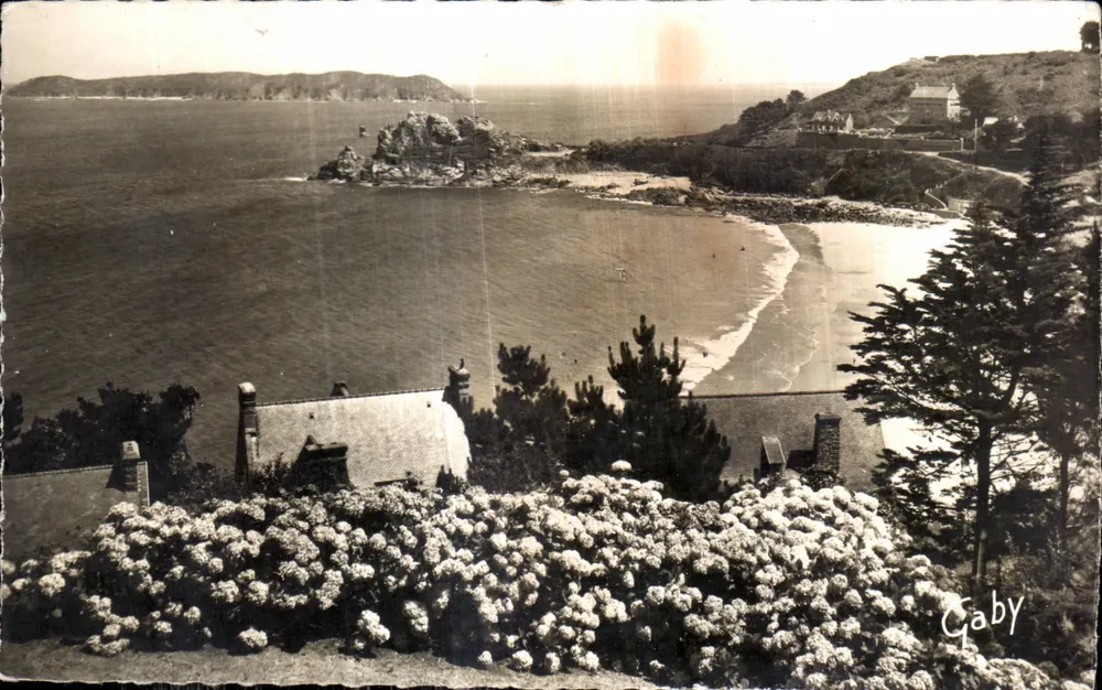 Praia de Trestreignel — vista panorâmica — Edições Gaby - Frente