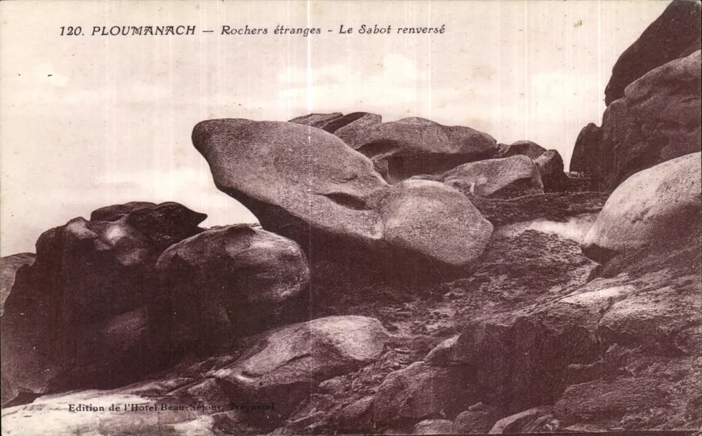 PLOUMANACH — Merkwürdige Felsen — Das umgedrehte Schuhwerk — Edition des Hotels Beau-Séjour, Trévastiel - Vorderseite