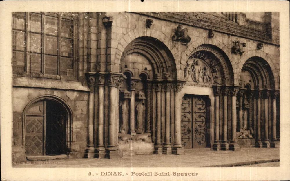 Dinan - Portail Saint-Sauveur — Foto H. Binal, St-Bréfene, n°5 - Frente