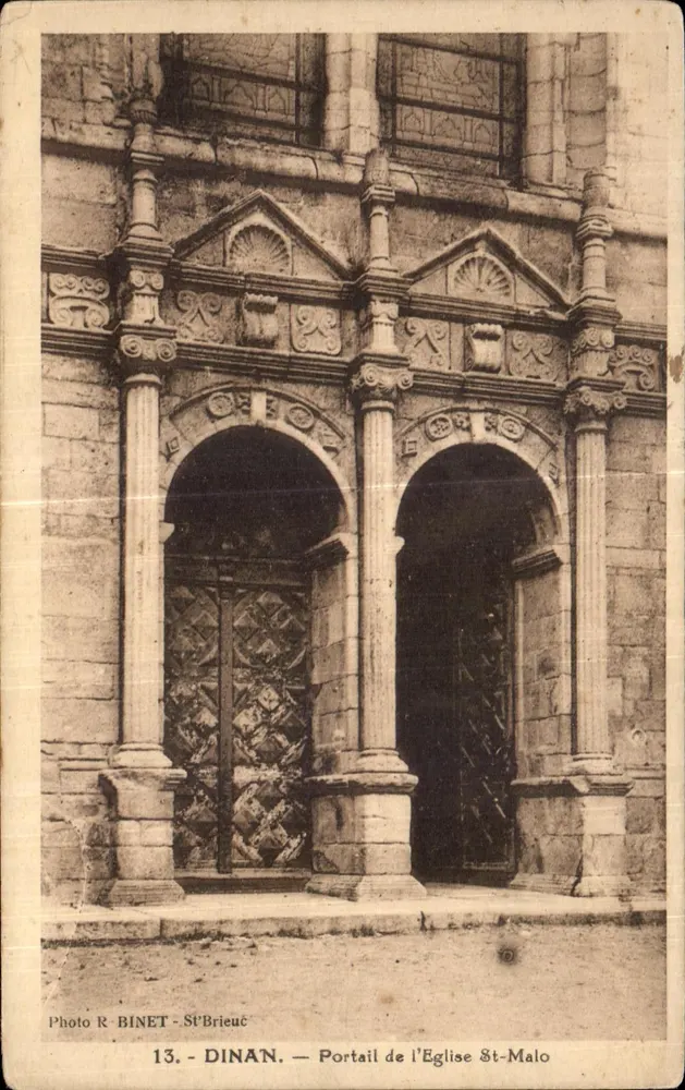 Dinan — Portal der Kirche St-Malo — Foto R. BINET - St-Brieuc - Vorderseite
