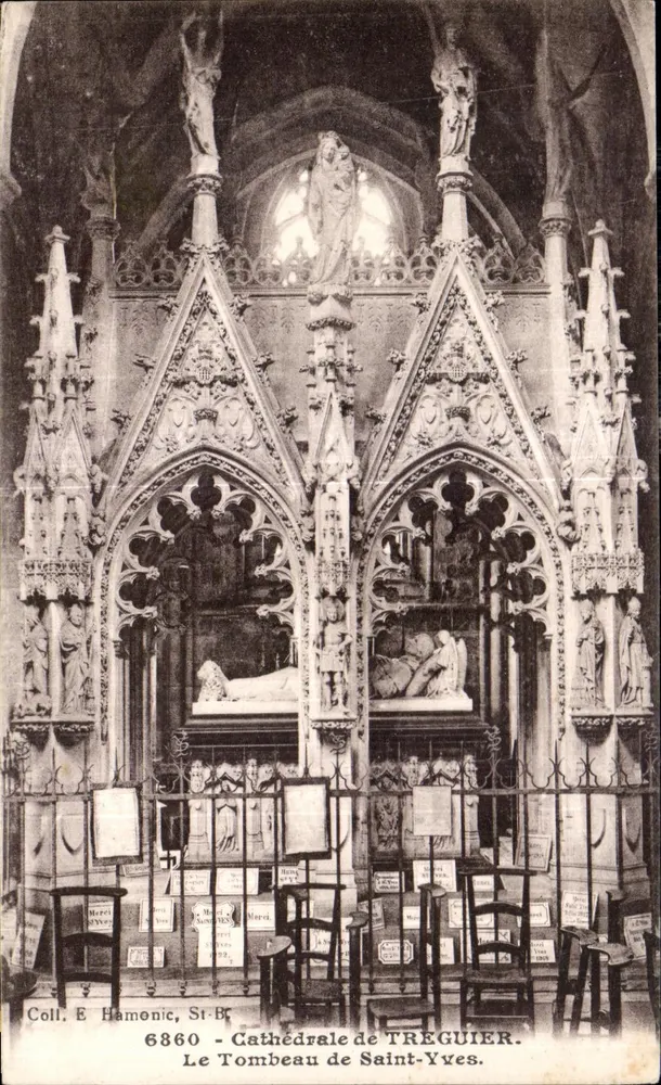 O Túmulo de São Yves — Catedral de TREGUIER — Coleção E. Hamonic, St-B. - Frente