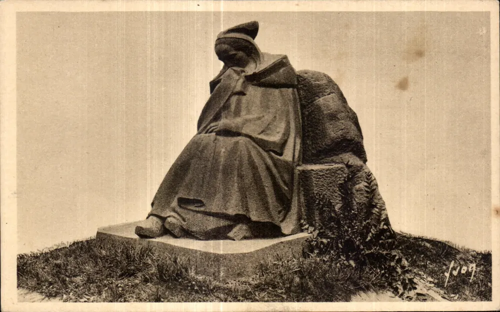 Treguier (Côtes-du-Nord) — Gedenkstein für die Toten 1914-1918 — Skulptur von Francis Renaud - Vorderseite