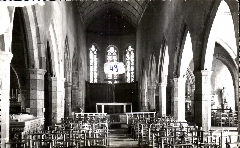 Innenansicht der Kirche — PLESTIN-les-GREVES (C.-du-N.) — Éditions GABY - Vorderseite