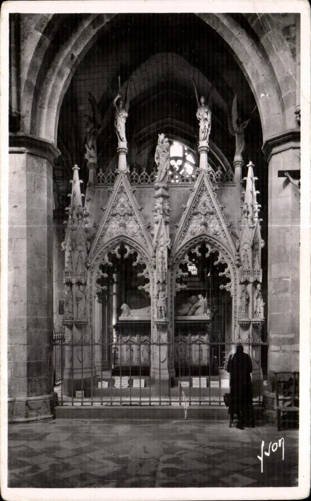 Tréguier (Côtes-du-Nord) — Die Kathedrale — Grabmal von St-Yves — Les Éditions d'Art, Paris - Vorderseite