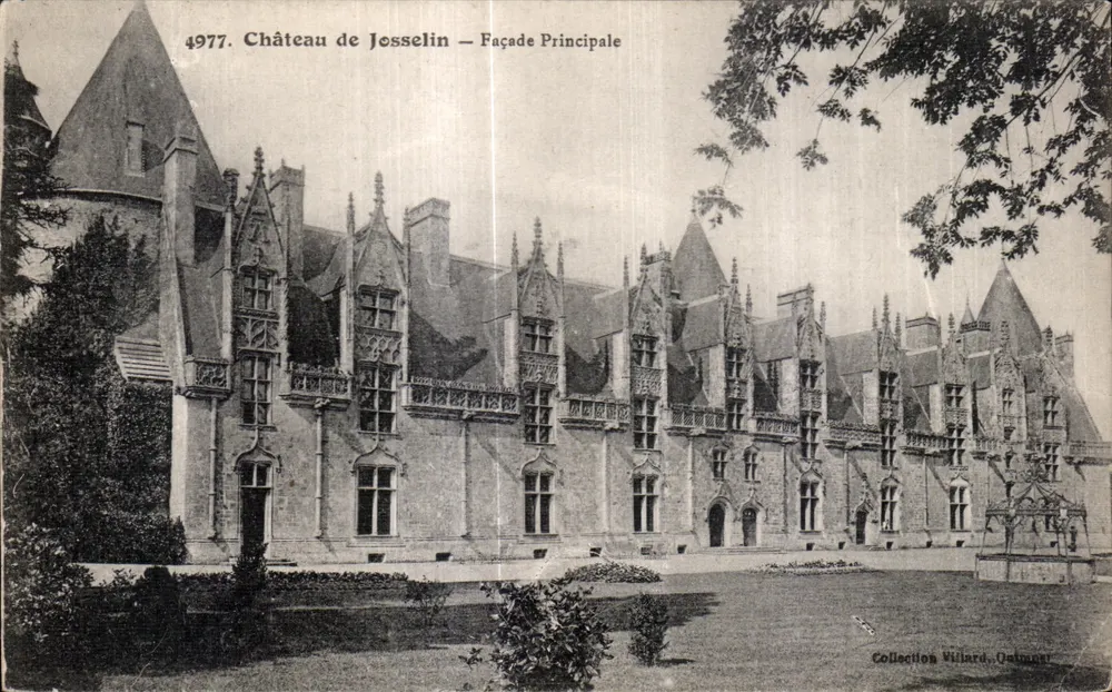 Castelo de Josselin — Facha Principal — Coleções Villard, Ochamp - Frente