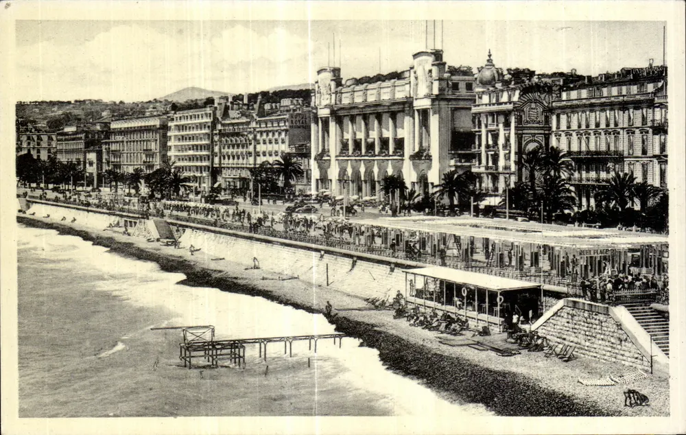 Nice - Das Palais de la Méditerranée und die Promenade des Anglais — C.M. des Arts Photomécaniques, Paris - Vorderseite