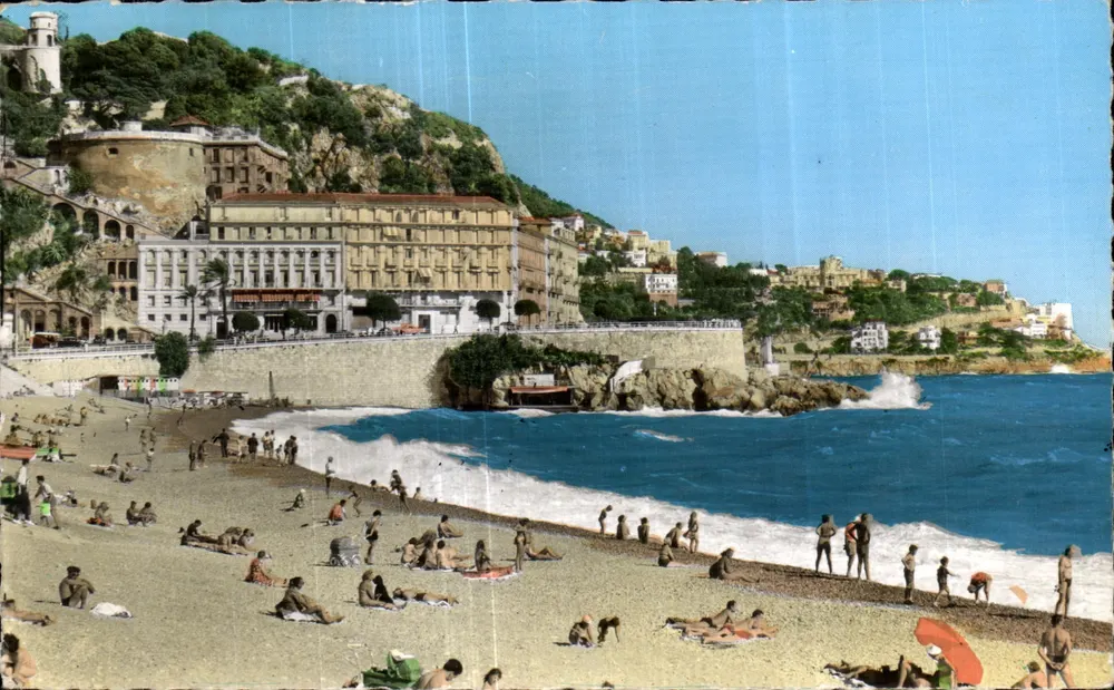 De Plage, het Kasteel, de Mont-Boron en de Kaap van Nizza — Uitgaven S.E.P.T. 35, Straat Gorbella, Nizza - Voorkant
