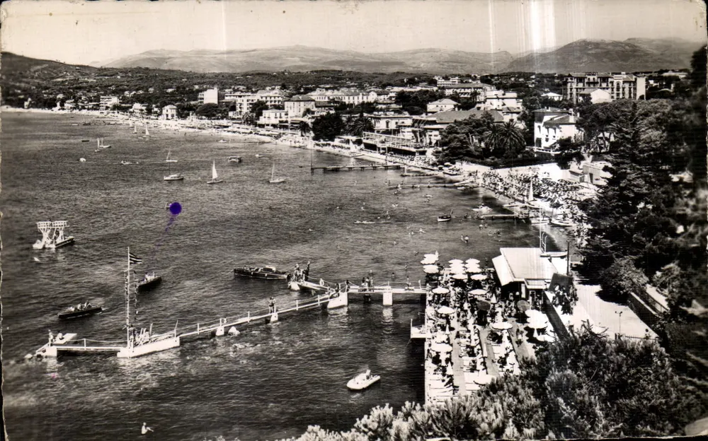 Juan-les-Pins — Allgemeiner Blick auf die Strände — Editions RELLA, Nice - Vorderseite
