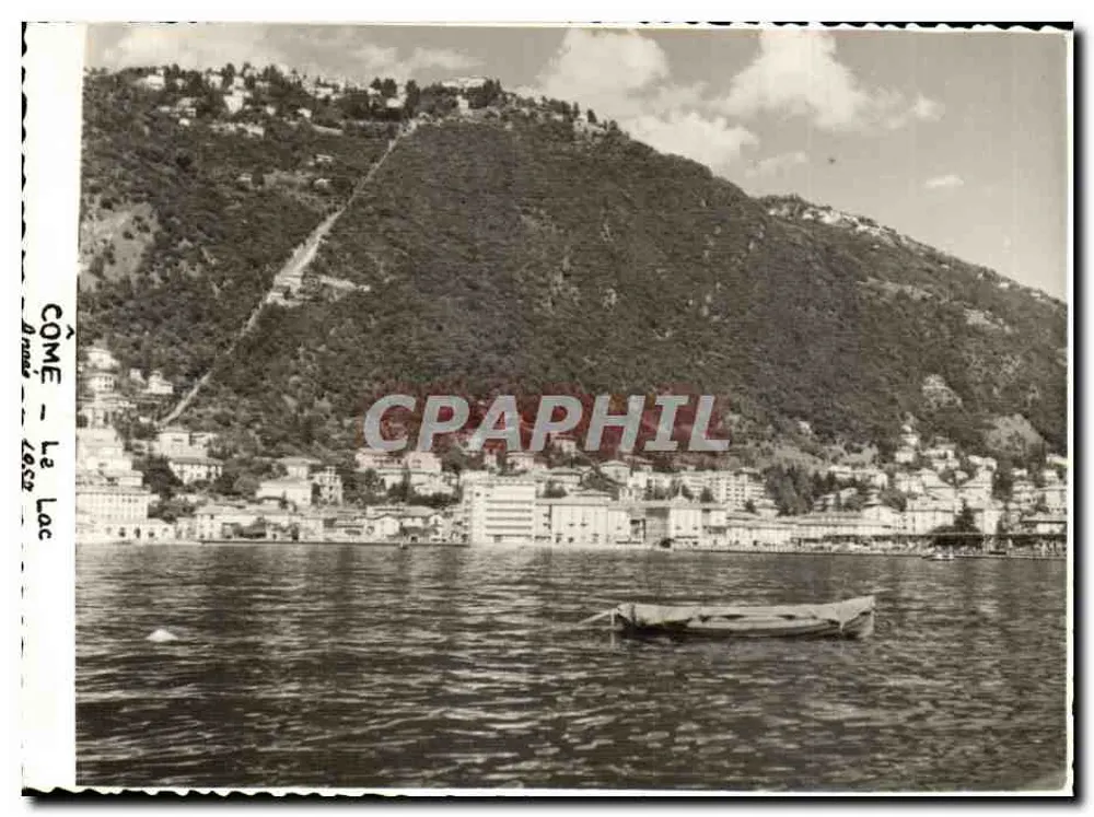 Côme - O Lago — vista do lago com barco e colina arborizada — editor desconhecido - Frente