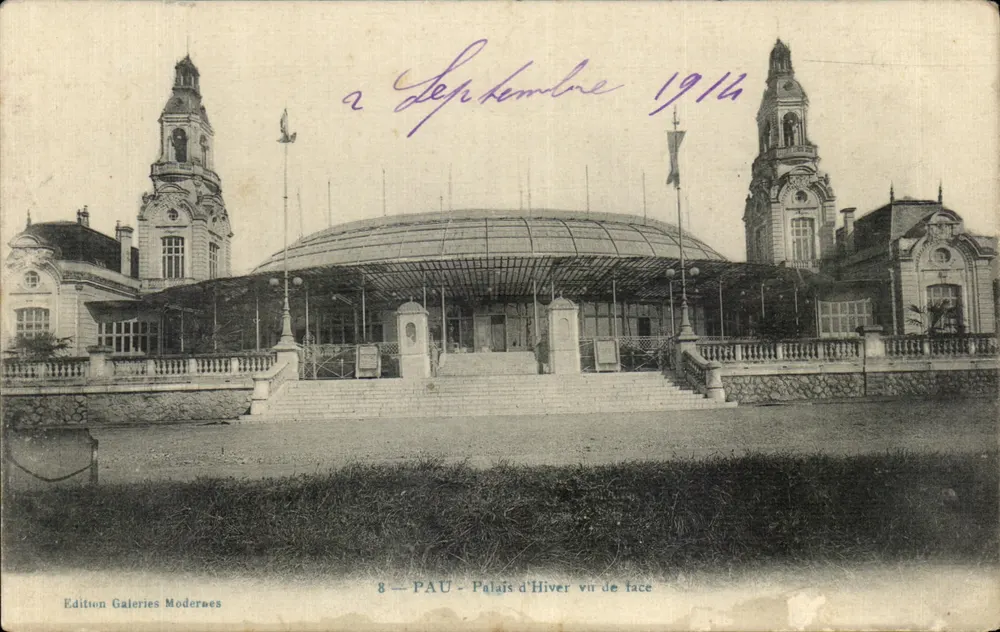 PAU — Palácio de Inverno visto de frente — Edição Galeries Modernes, n°8 - Frente