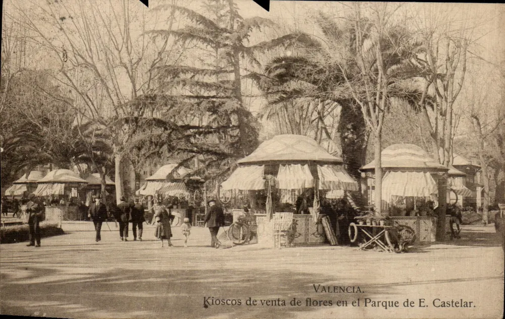Kioscos de venta de flores en el Parque de E. Castelar — Valencia. Éditeur : JDP (imprimé en bas à droite du verso). - Vorderseite