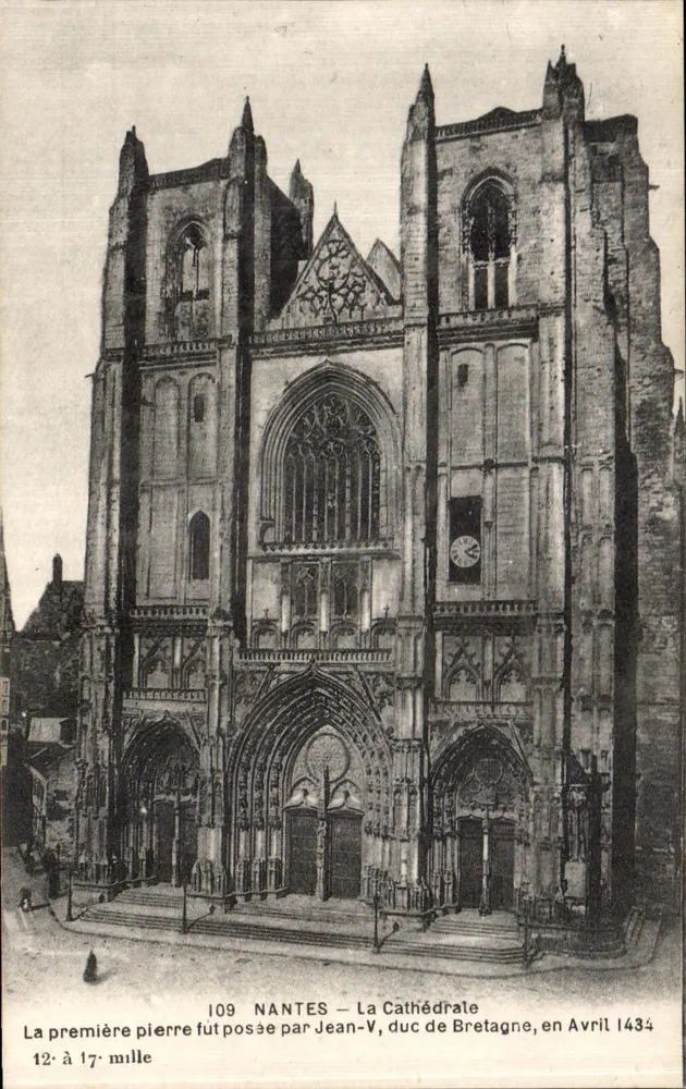 NANTES — Die Kathedrale — Verlag F. Chapeau, Nantes, Nr. 109 - Vorderseite