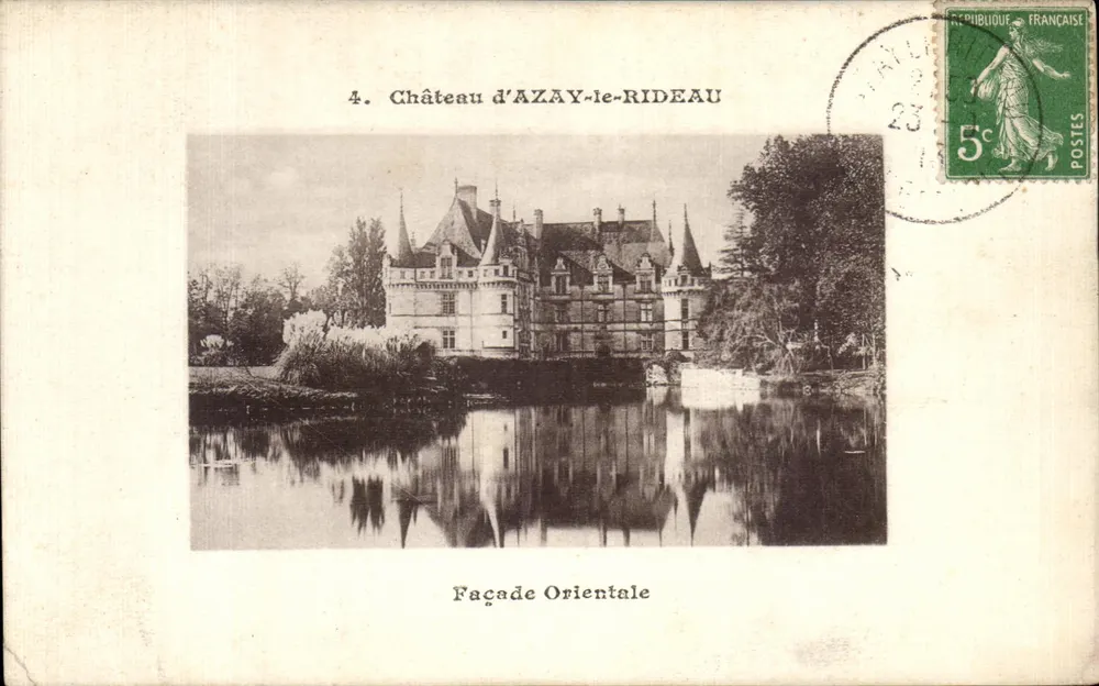 Castelo de Azay-le-Rideau — Fachada Oriental — editor não visível - Frente