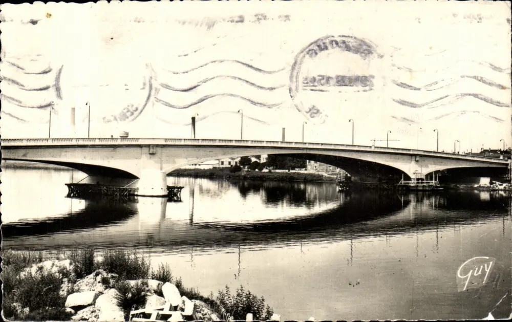 Pont sur la Seine — vue du quai — éditeur Guy - Vorderseite
