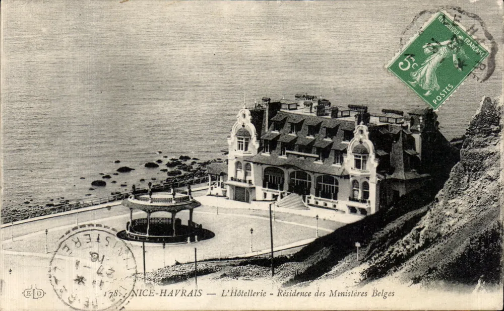 Nice-Havrais — Das Hotel — Residenz der belgischen Minister - Vorderseite