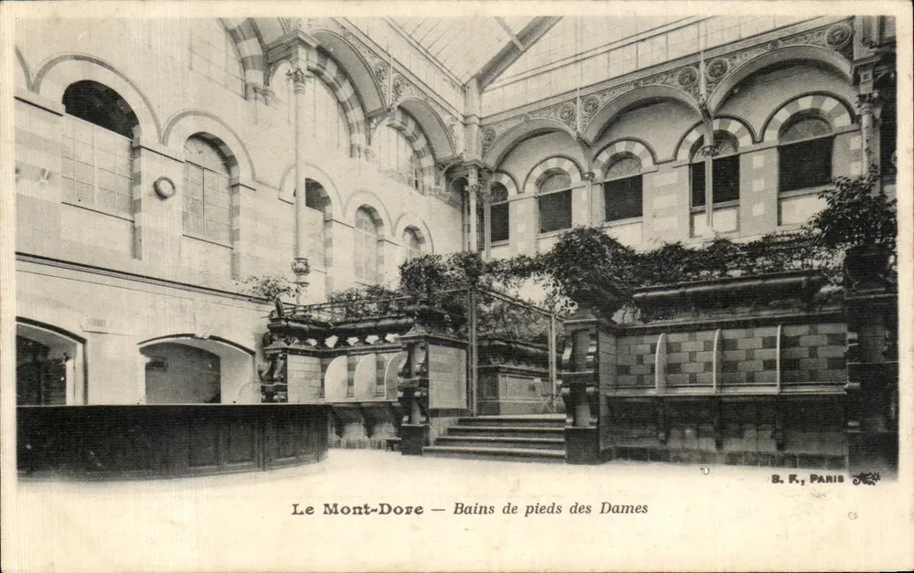 O Mont-Dore — Banhos de Pés das Senhoras — B. F., Paris - Frente