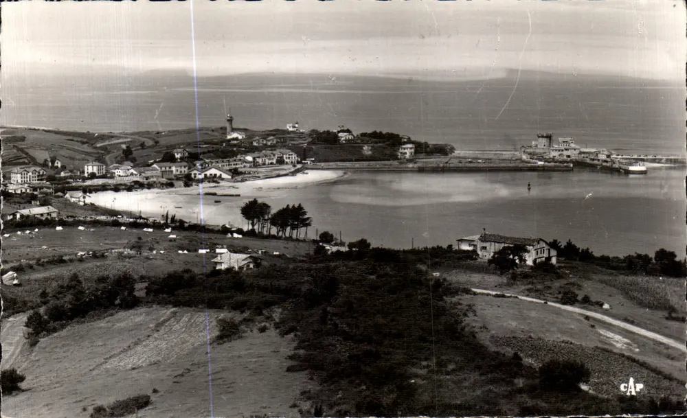 Saint-Jean-de-Luz — Ansicht der Bucht und des Leuchtturms — C.A.P. n°57 - Vorderseite