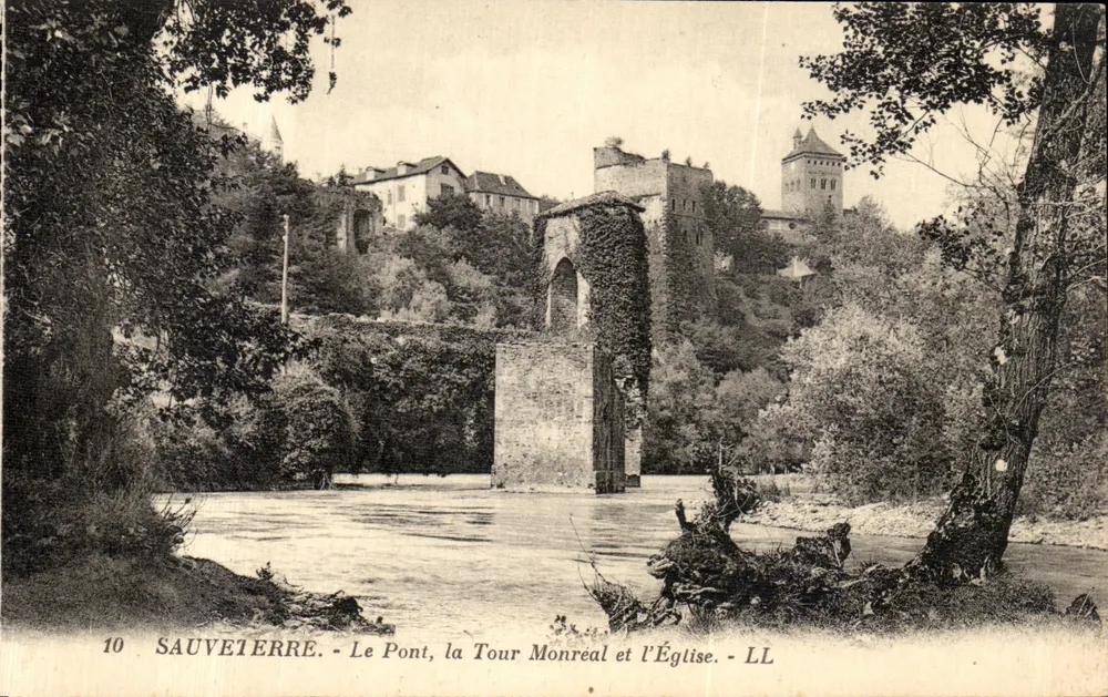 Sauveierre - Der Brücke, die Turm Monréal und die Kirche - LL - Vorderseite
