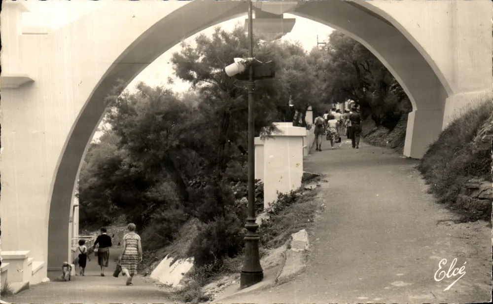 Guethary — Descida à Praia — L. Chatagnneau, 92, Cours Victor-Hugo - Bordeaux - Frente