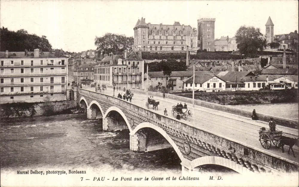 PAU - Der Brücke über den Gave und das Schloss — Marcel Delbroy, Phototypie, Bordeaux, n°7 - Vorderseite