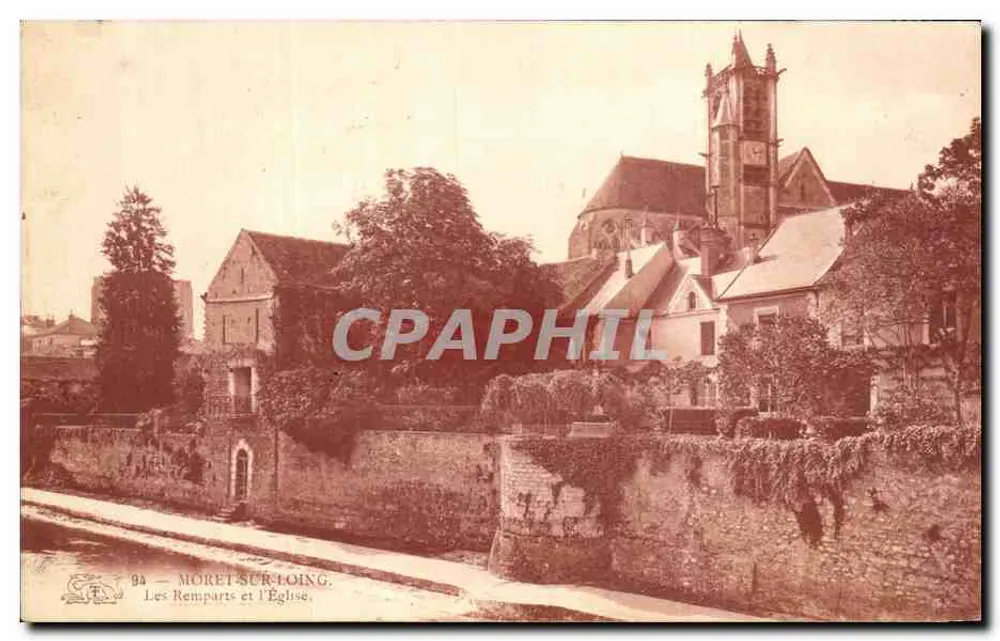 Moret-sur-Loing — Die Mauern und die Kirche - Vorderseite