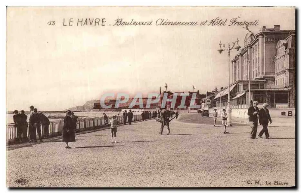 Le Havre — Boulevard Clemenceau und Hotel Frascati — C. M., Le Havre - Vorderseite