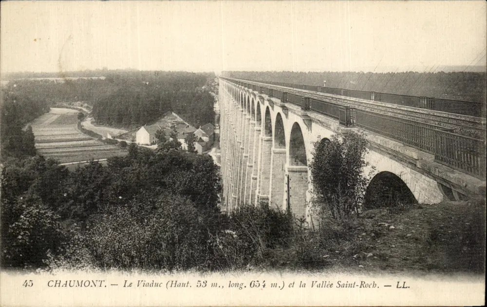 Chaumont — O Viaduto (Altura 53 m., comprimento 654 m.) e a Vale Saint-Roch — LL. - Frente