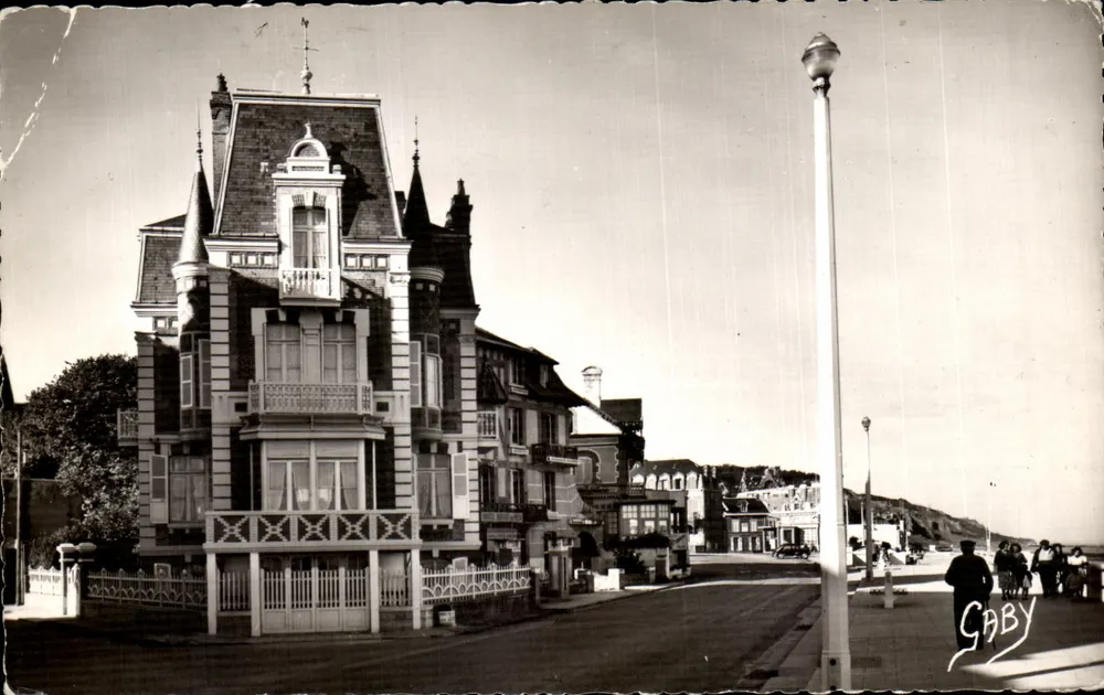 Villers-sur-Mer — Villa des Tourelles und die Digue — Editions Gaby - Vorderseite