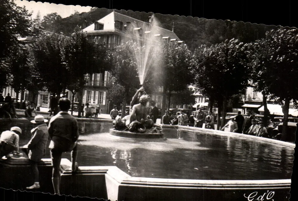Becken des Jet d'Eau — La Bourboule — Verlag C.d'O. - Vorderseite