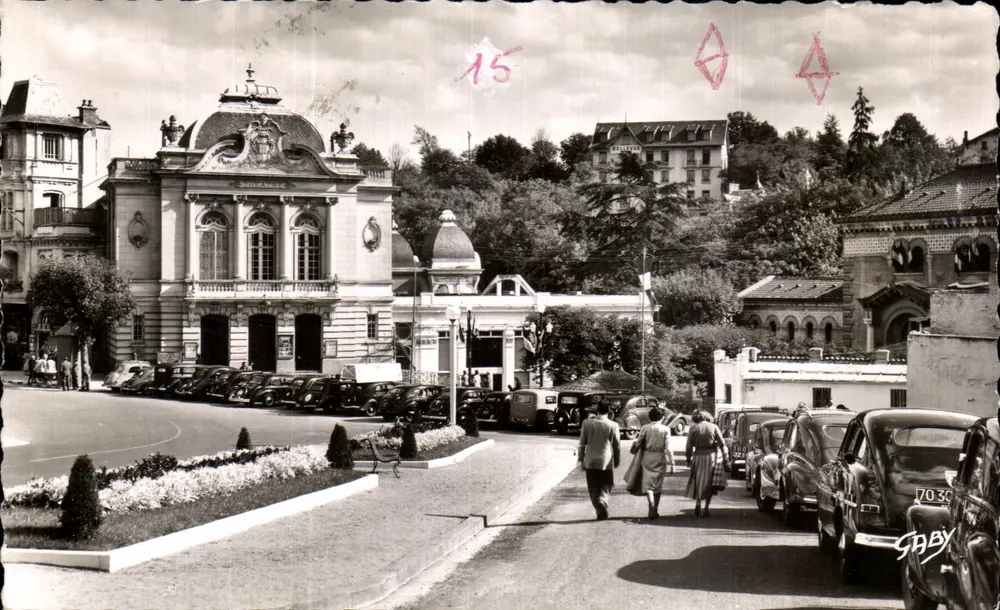 Châtel-Guyon (P.-de-D.) — Ansicht des Theaters und Eingang zum Thermalpark — Editions Caby - Vorderseite