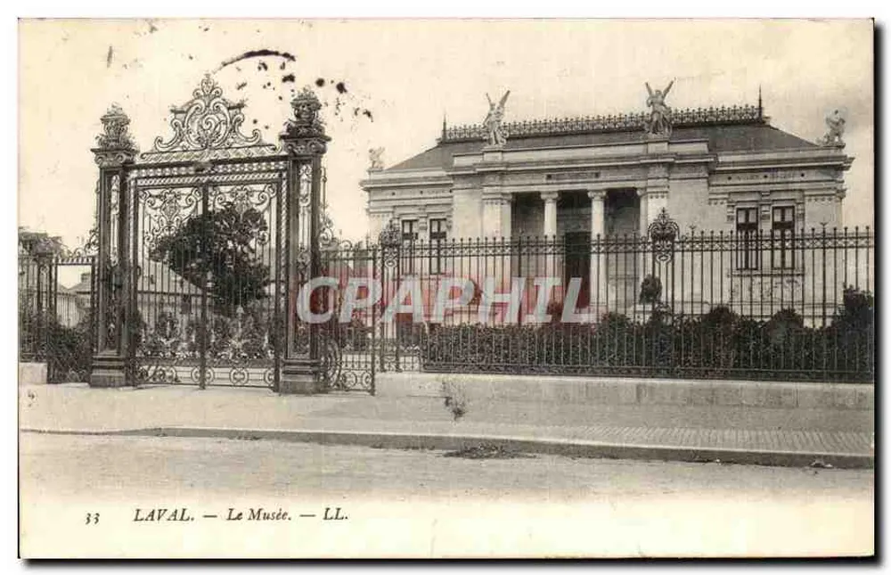लावल — म्यूजियम — एलएल। - आगे