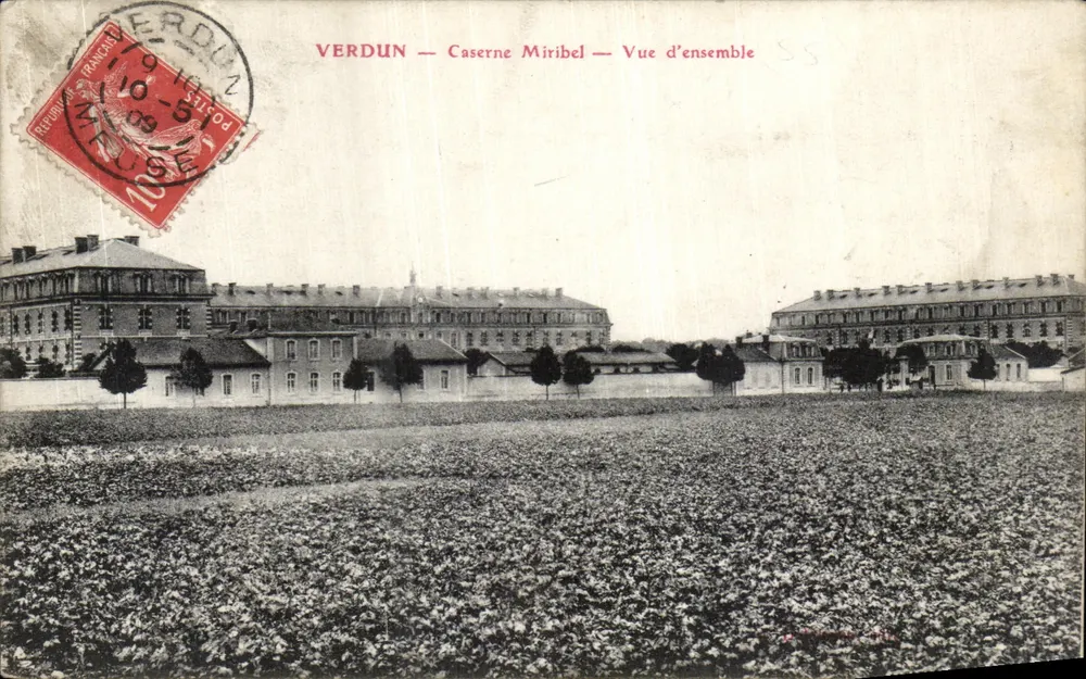 Verdun — Kasernen Miribel — Übersicht - Vorderseite