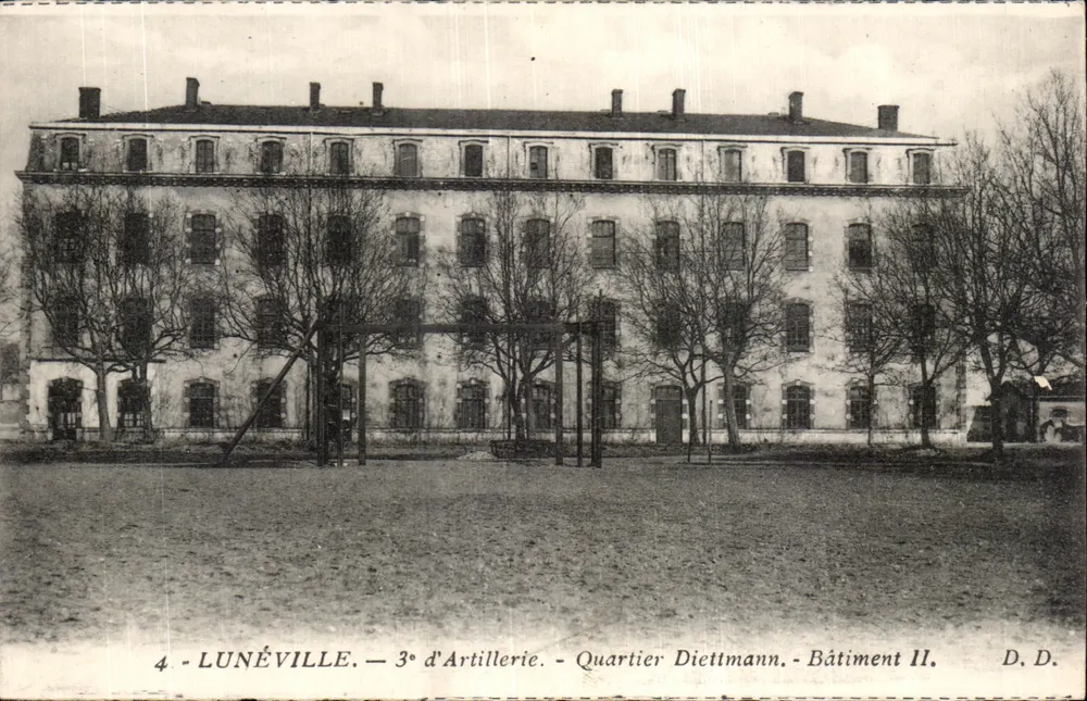 Lunéville — 3. Artillerie — Viertel Diettmann — Gebäude II - Vorderseite