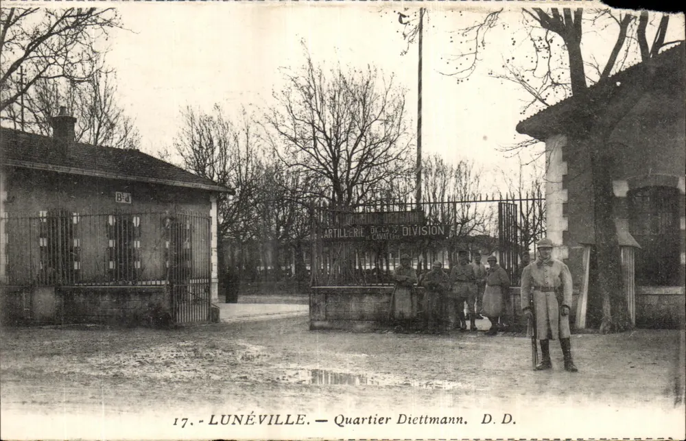 Lunéville — Bairro Dicttmann, D.D. — Carta postal militar - Frente