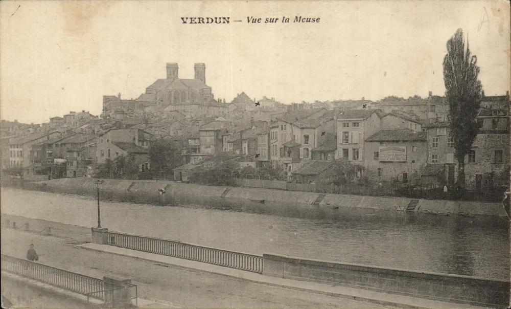 Verdun — Visão sobre a Meuse — Editor A. A. (n° 51) - Frente