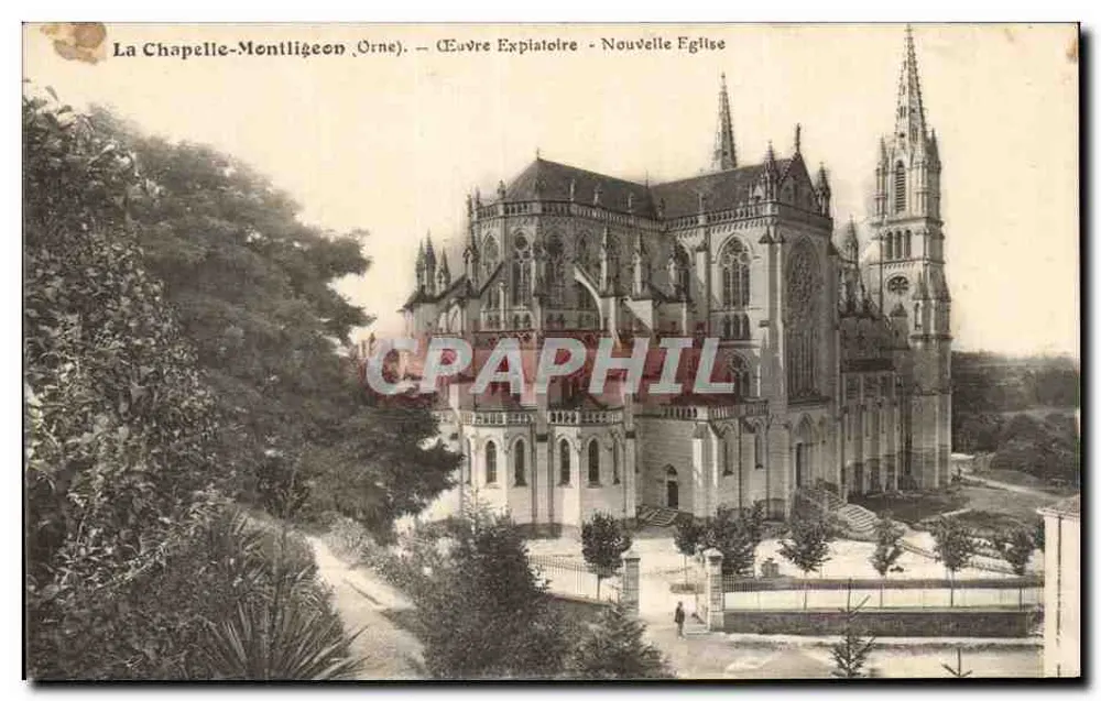 La Chapelle-Montligeon (Orne) — Expiatorische Arbeit - Neue Kirche - Vorderseite