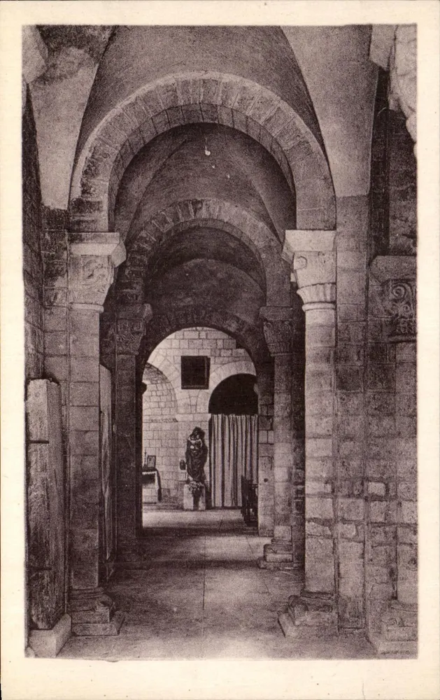 Moriénval (Oise) — Alte Abteikirche der 11., 12. und 13. Jahrhunderte — Photo P. Ducke - Pierrefonds - Vorderseite