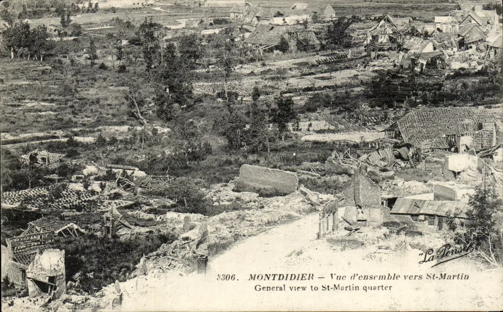 Montdidier — Überblick in Richtung St-Martin — La Pensée, n°3306 - Vorderseite