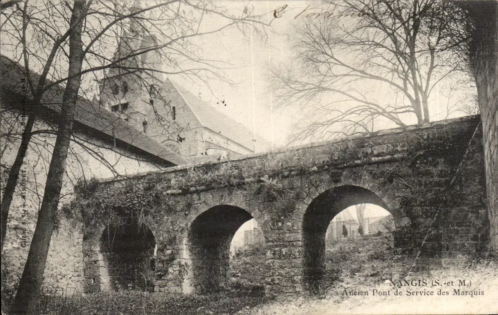 Nangis (S.-et-M.) — Alter Dienstbrücke der Marquisen — Gilbet & Fils, Nangis - Vorderseite