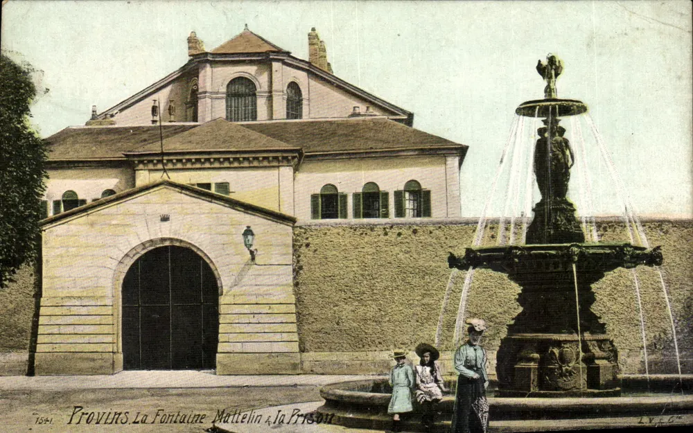 Provins — Fontaine Mattelin vor der Gefängnis — LVLC - Vorderseite