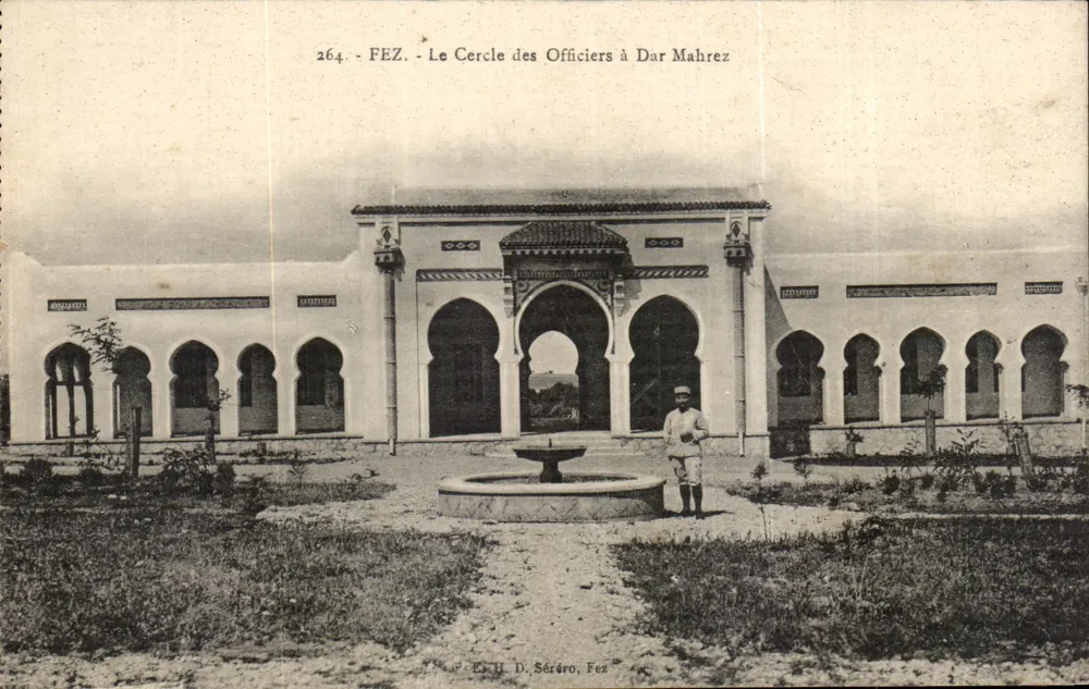 Fès - Der Offizierskreis in Dar Mahrez — Verleger H. D. Séréro, n° 264 - Vorderseite