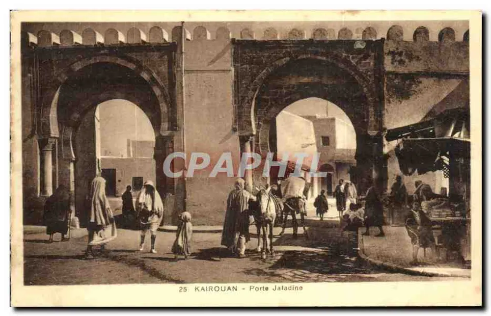 Kairouan - Porte Jaladine — Ansicht der Pforte mit Händlern und Passanten — unbekannter Verlag, Nr. 25 - Vorderseite