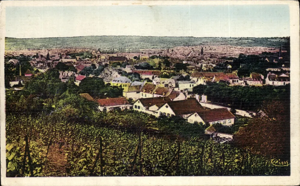 St-Amand-Montrond (Cher) — Vista Geral — Editor: Cornier Sra. BACON - Frente