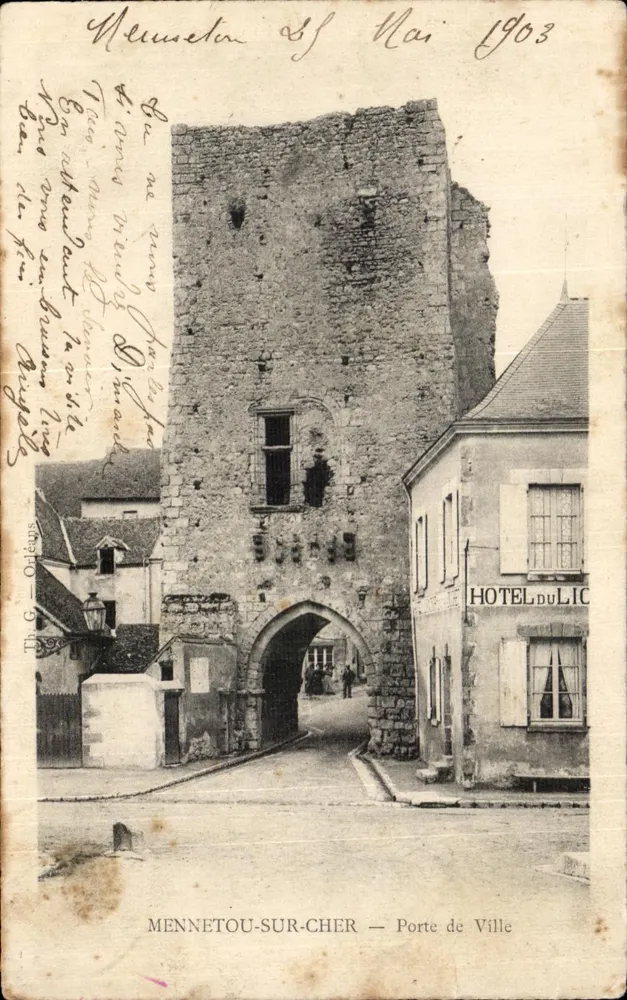 MENNETOU-SUR-CHER — Puerta de la Ciudad — Th.G. Orléans - Anverso