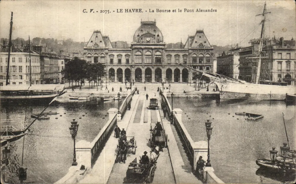 Le Havre - A Bolsa e o Ponte Alexandre — C. V. - 2075 - Frente